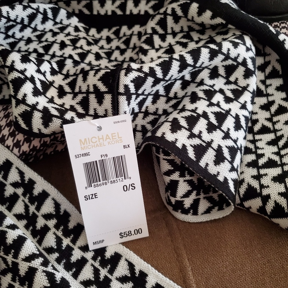 NEW MK Knit Infinity Loop Scarf - Picture 2 of 6